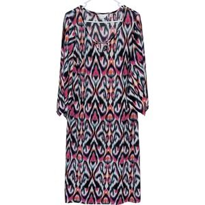 Mlle Gabrielle Womens 1X Ikat Print Shift Dress 3/4 Bell Sleeve Pink PurpleBlack